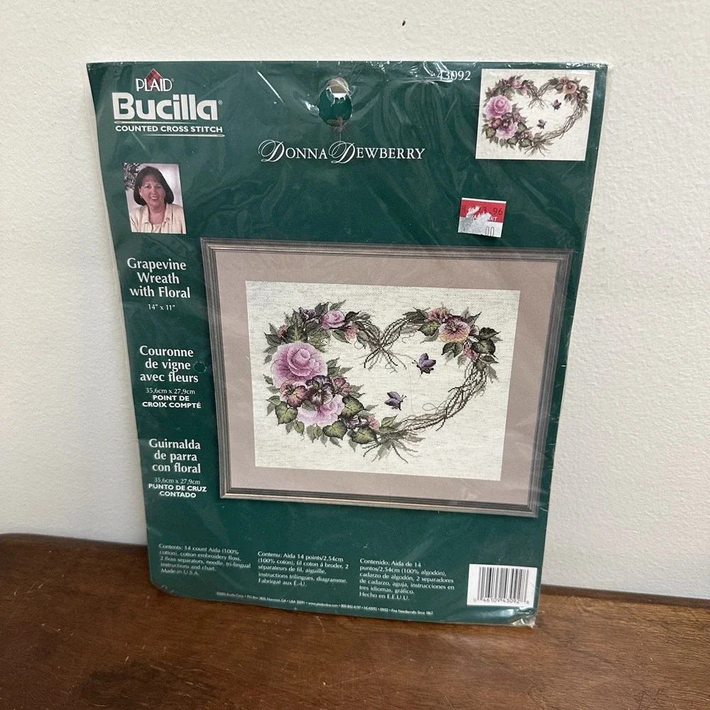 Bucilla Donna Dewberry #43092 Grapevine Wreath Floral Counted Cross Stitch Kit
